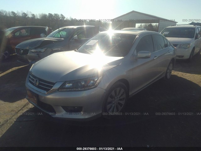 Photo 1 VIN: 1HGCR3F81FA010767 - HONDA ACCORD SEDAN 