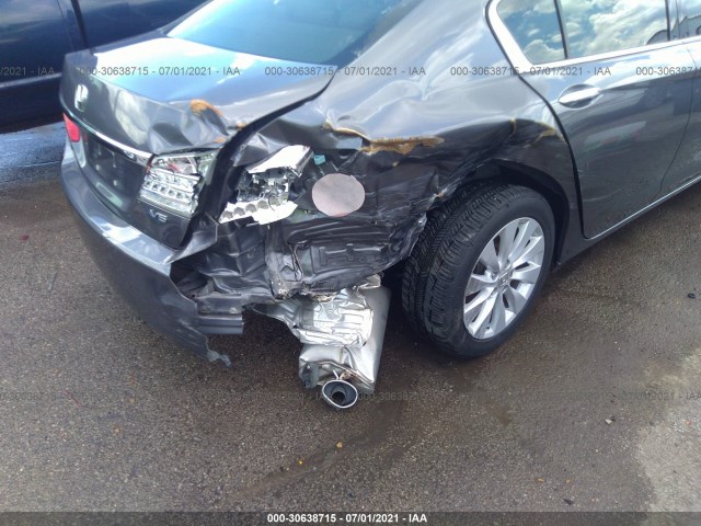 Photo 5 VIN: 1HGCR3F81FA014463 - HONDA ACCORD SEDAN 