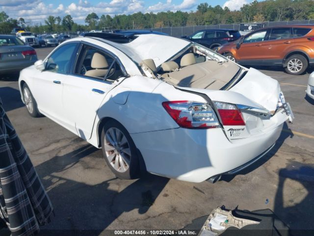 Photo 2 VIN: 1HGCR3F81FA014673 - HONDA ACCORD 