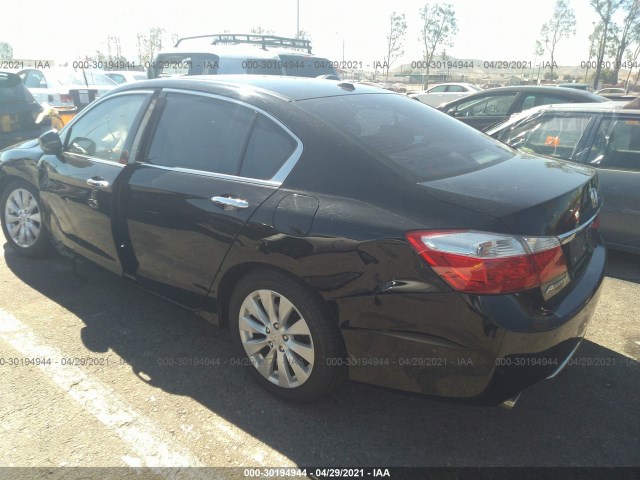 Photo 2 VIN: 1HGCR3F81FA015967 - HONDA ACCORD SEDAN 