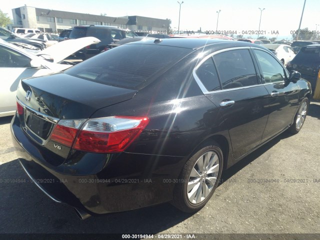 Photo 3 VIN: 1HGCR3F81FA015967 - HONDA ACCORD SEDAN 