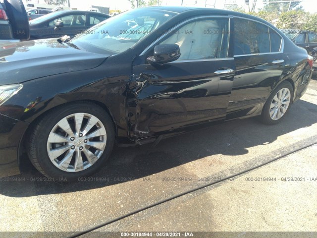 Photo 5 VIN: 1HGCR3F81FA015967 - HONDA ACCORD SEDAN 