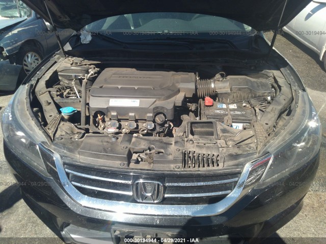 Photo 9 VIN: 1HGCR3F81FA015967 - HONDA ACCORD SEDAN 