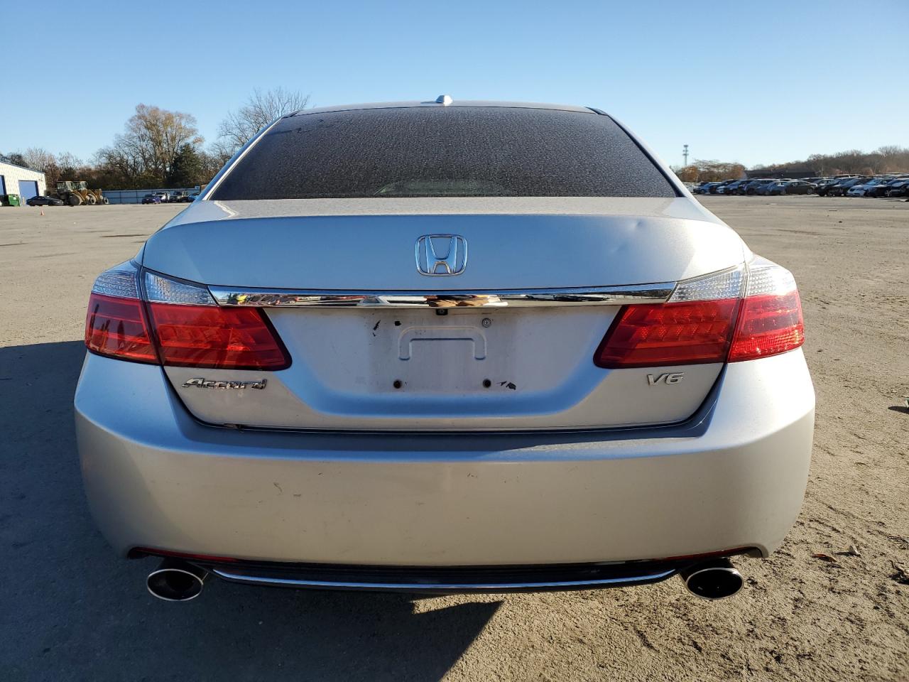 Photo 5 VIN: 1HGCR3F81FA021266 - HONDA ACCORD 