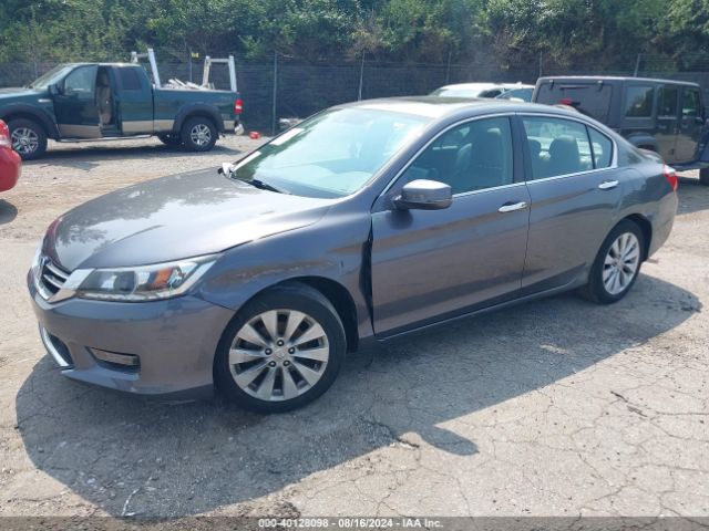 Photo 1 VIN: 1HGCR3F81FA026533 - HONDA ACCORD 