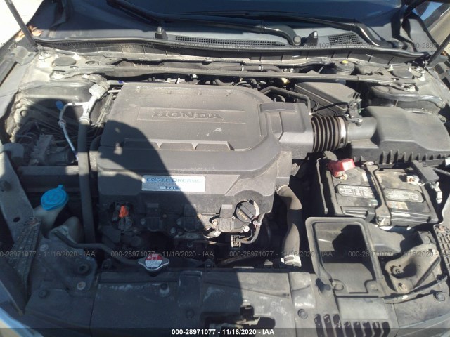 Photo 9 VIN: 1HGCR3F81FA038889 - HONDA ACCORD SEDAN 