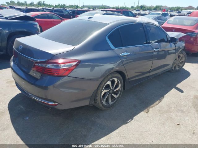 Photo 3 VIN: 1HGCR3F81HA008424 - HONDA ACCORD 