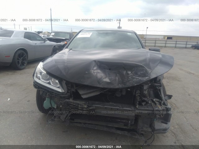 Photo 5 VIN: 1HGCR3F81HA009119 - HONDA ACCORD SEDAN 