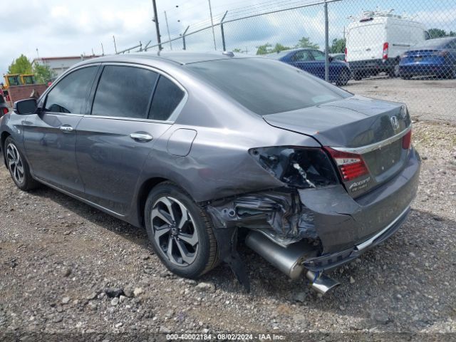 Photo 2 VIN: 1HGCR3F81HA012389 - HONDA ACCORD 