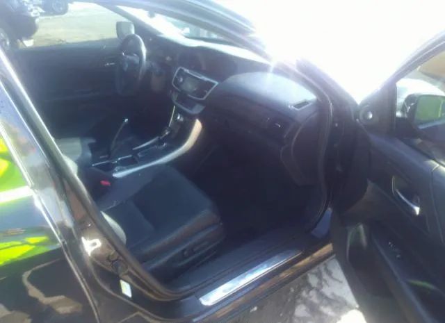 Photo 4 VIN: 1HGCR3F82DA000410 - HONDA ACCORD SDN 