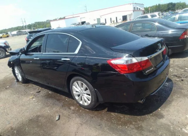 Photo 2 VIN: 1HGCR3F82DA002853 - HONDA ACCORD SDN 