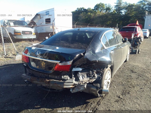 Photo 5 VIN: 1HGCR3F82DA004389 - HONDA ACCORD SDN 