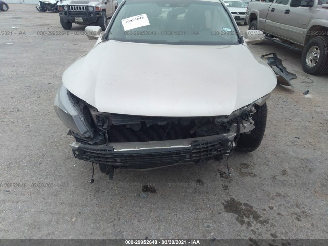 Photo 5 VIN: 1HGCR3F82DA017871 - HONDA ACCORD SDN 