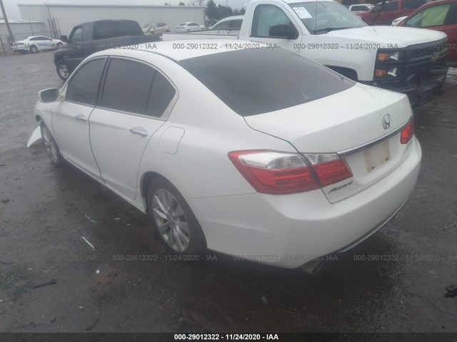 Photo 2 VIN: 1HGCR3F82DA023623 - HONDA ACCORD SDN 