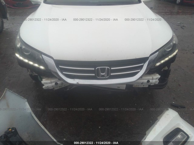 Photo 5 VIN: 1HGCR3F82DA023623 - HONDA ACCORD SDN 