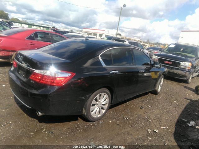 Photo 3 VIN: 1HGCR3F82DA036923 - HONDA ACCORD SDN 