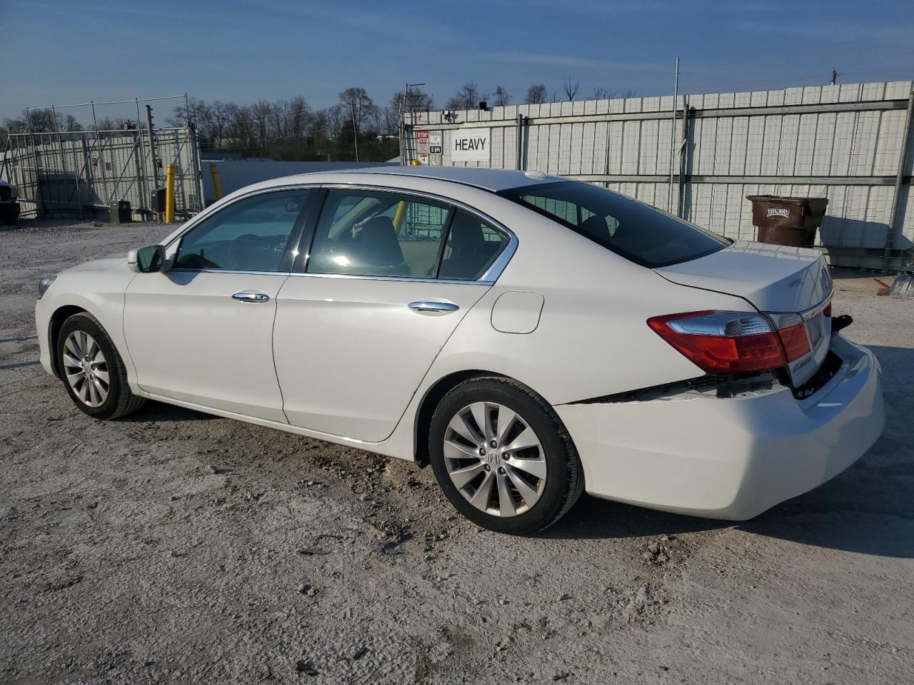 Photo 1 VIN: 1HGCR3F82DA037277 - HONDA ACCORD 