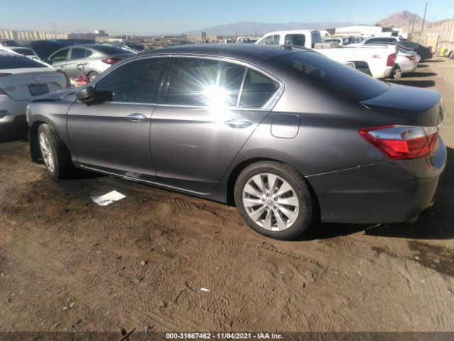 Photo 2 VIN: 1HGCR3F82DA042205 - HONDA ACCORD SDN 