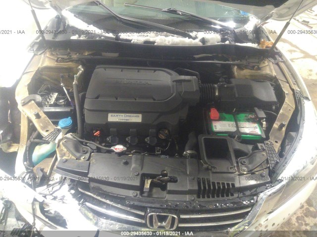 Photo 9 VIN: 1HGCR3F82DA047016 - HONDA ACCORD SDN 