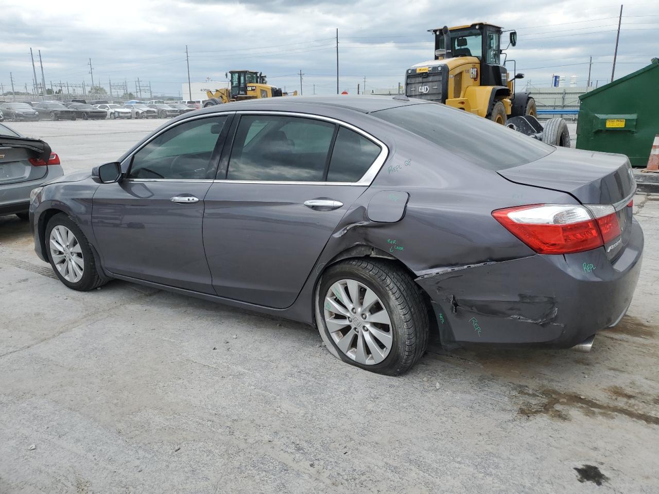 Photo 1 VIN: 1HGCR3F82FA007926 - HONDA ACCORD 