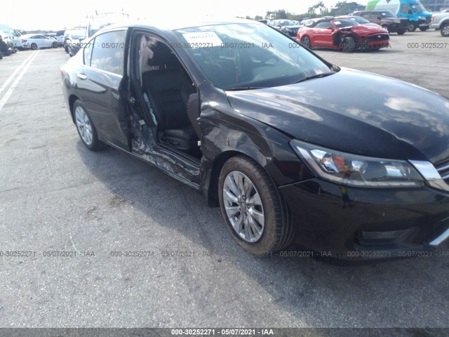 Photo 5 VIN: 1HGCR3F82FA012592 - HONDA ACCORD 