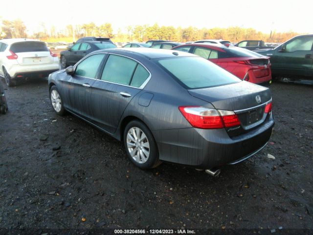 Photo 2 VIN: 1HGCR3F82FA036228 - HONDA ACCORD 