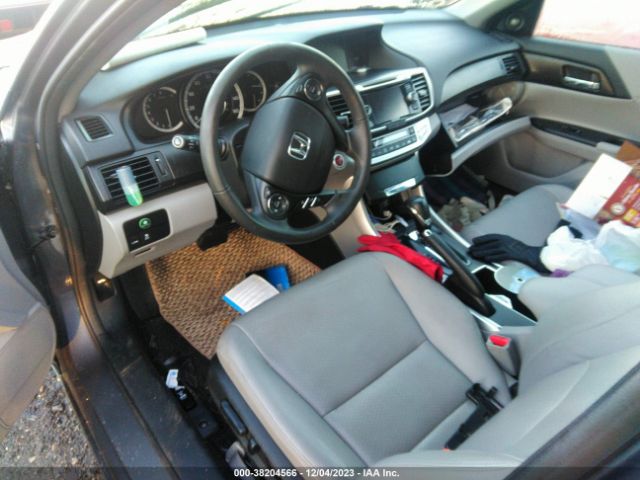 Photo 4 VIN: 1HGCR3F82FA036228 - HONDA ACCORD 