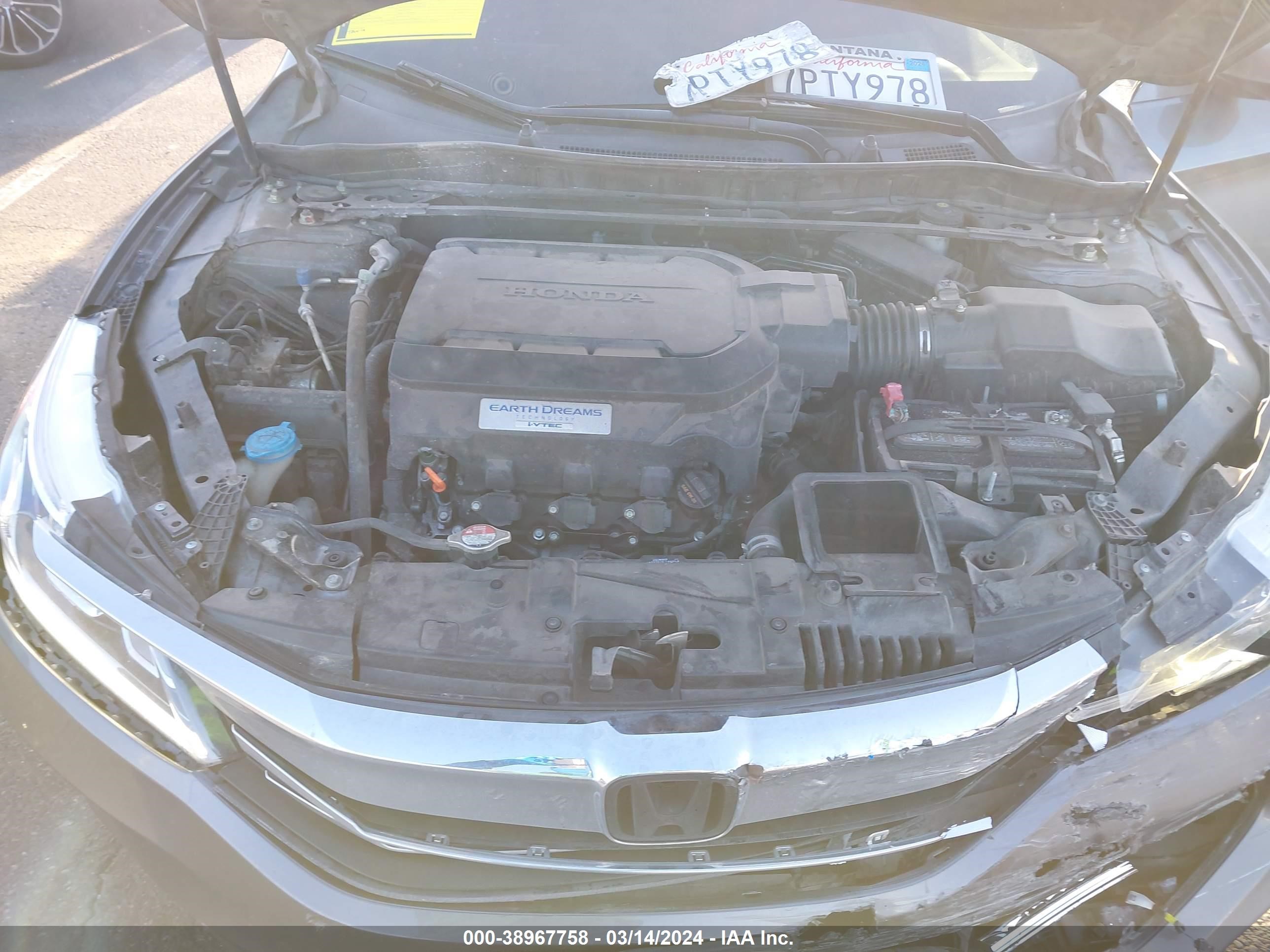 Photo 9 VIN: 1HGCR3F82GA001206 - HONDA ACCORD 