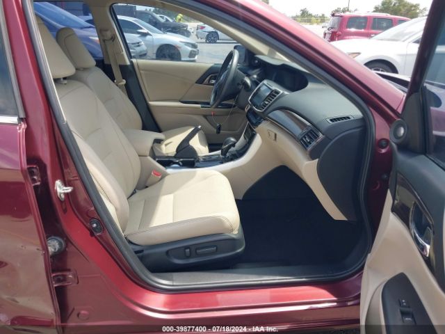 Photo 4 VIN: 1HGCR3F82GA026736 - HONDA ACCORD 