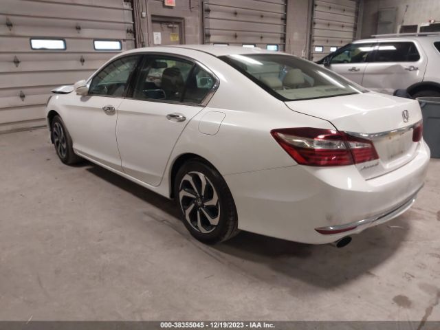 Photo 2 VIN: 1HGCR3F82HA014877 - HONDA ACCORD 