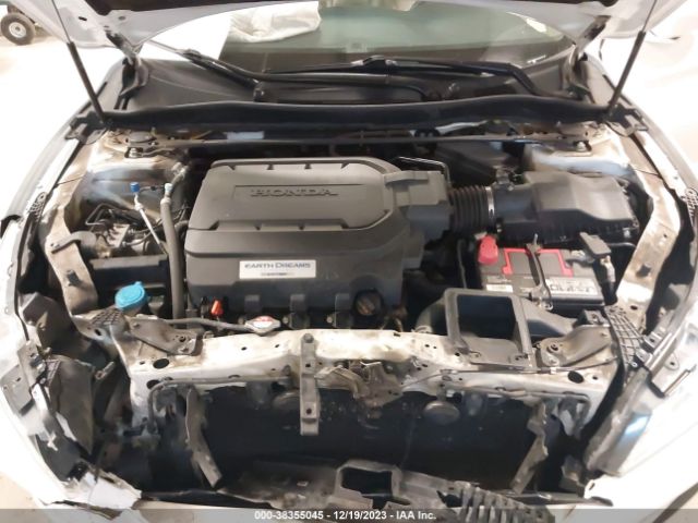 Photo 9 VIN: 1HGCR3F82HA014877 - HONDA ACCORD 