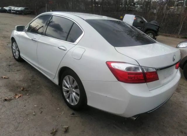 Photo 2 VIN: 1HGCR3F83DA010234 - HONDA ACCORD SDN 