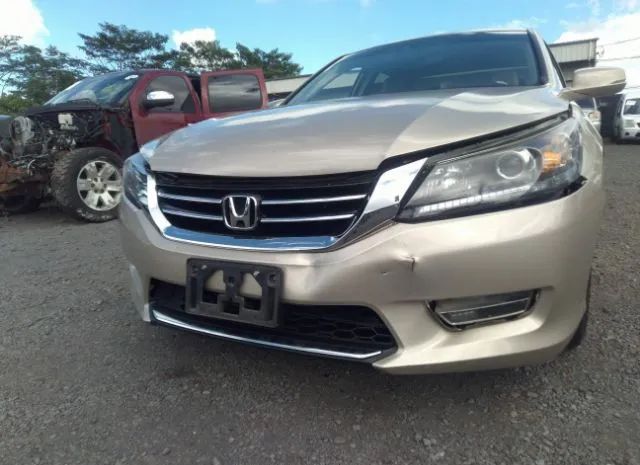 Photo 5 VIN: 1HGCR3F83DA011755 - HONDA ACCORD SDN 