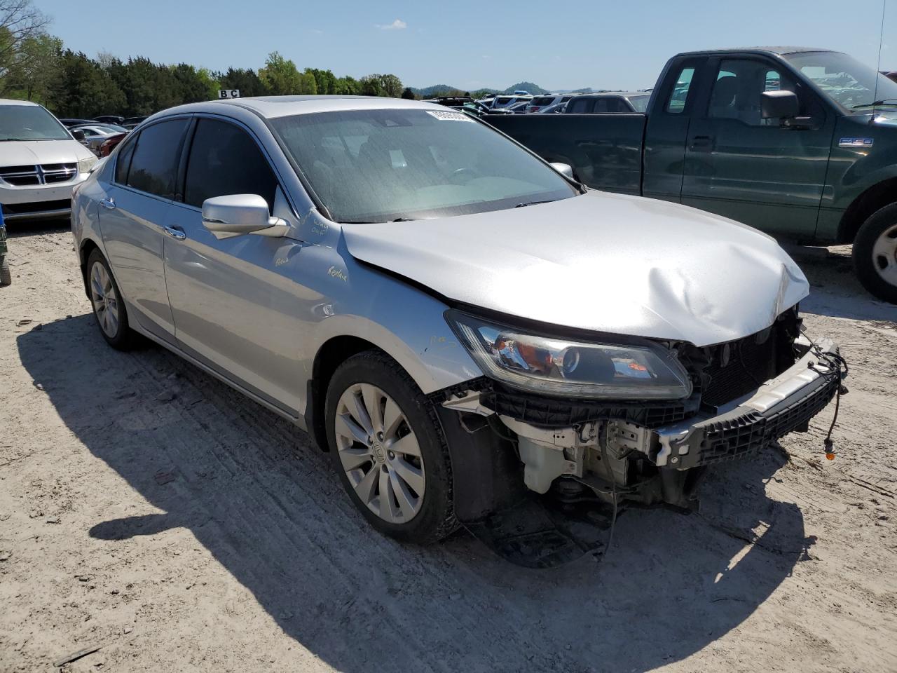 Photo 3 VIN: 1HGCR3F83DA022545 - HONDA ACCORD 