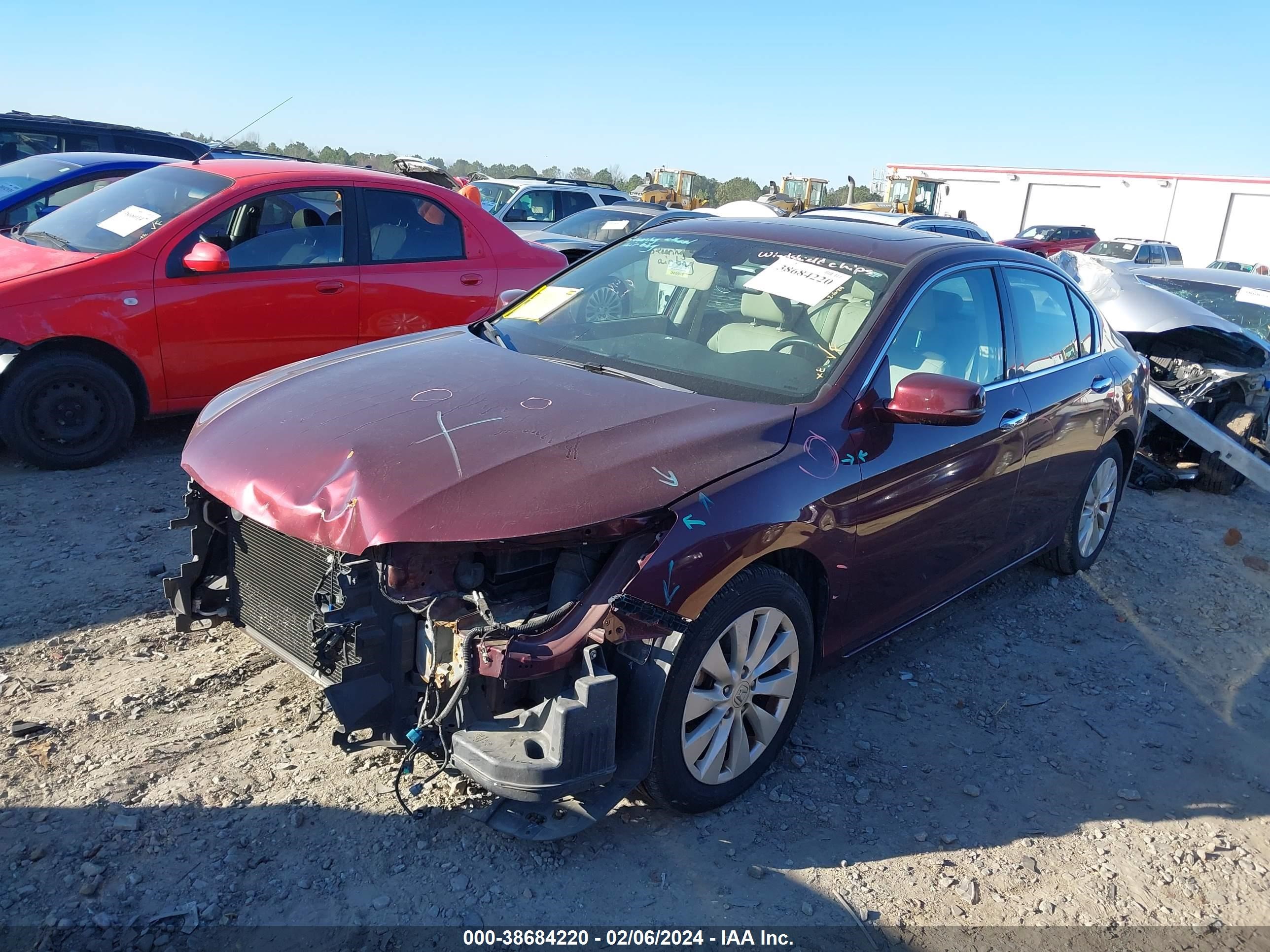 Photo 1 VIN: 1HGCR3F83EA001616 - HONDA ACCORD 