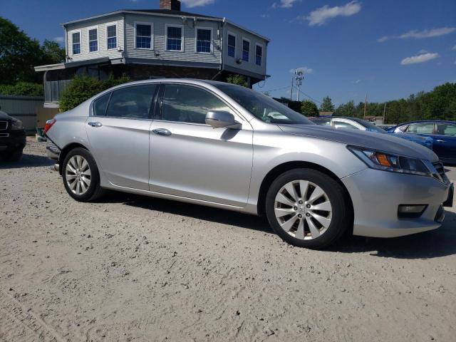 Photo 3 VIN: 1HGCR3F83EA028475 - HONDA ACCORD 