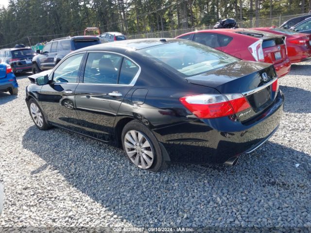 Photo 2 VIN: 1HGCR3F83FA010494 - HONDA ACCORD 