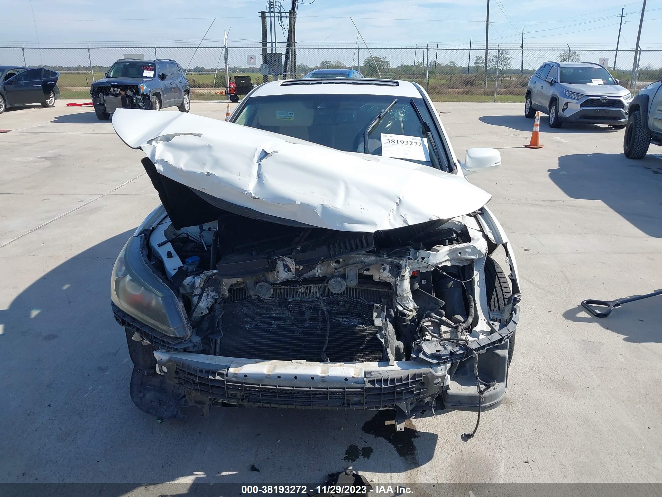 Photo 12 VIN: 1HGCR3F83FA023536 - HONDA ACCORD 