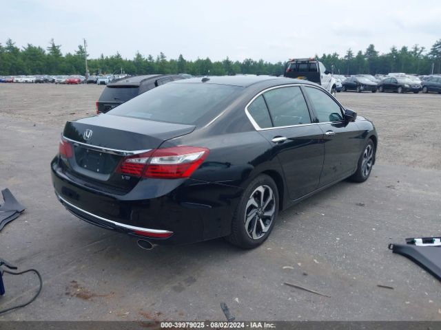 Photo 3 VIN: 1HGCR3F83GA018032 - HONDA ACCORD 