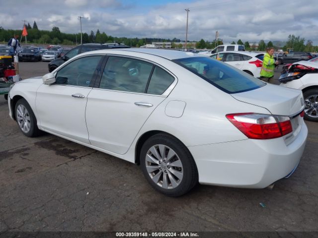 Photo 2 VIN: 1HGCR3F84DA044912 - HONDA ACCORD 