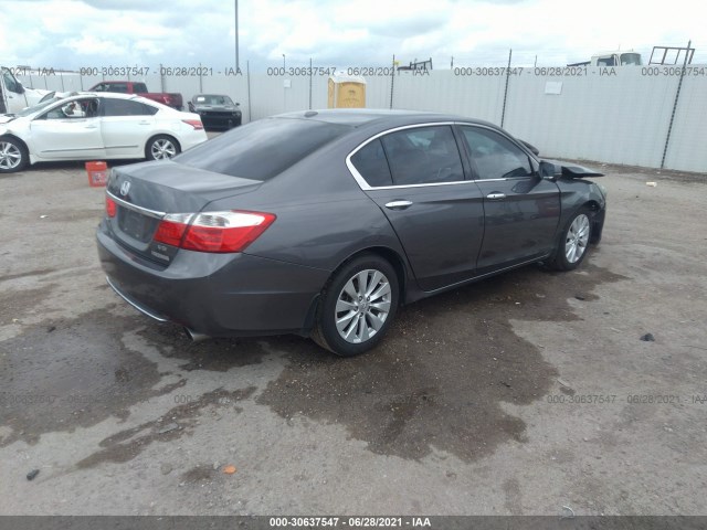 Photo 3 VIN: 1HGCR3F84DA045719 - HONDA ACCORD SDN 