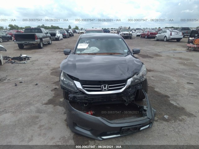 Photo 5 VIN: 1HGCR3F84DA045719 - HONDA ACCORD SDN 