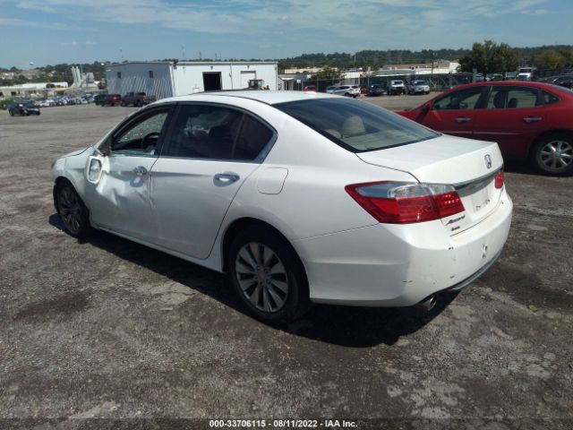 Photo 2 VIN: 1HGCR3F84FA001934 - HONDA ACCORD SEDAN 