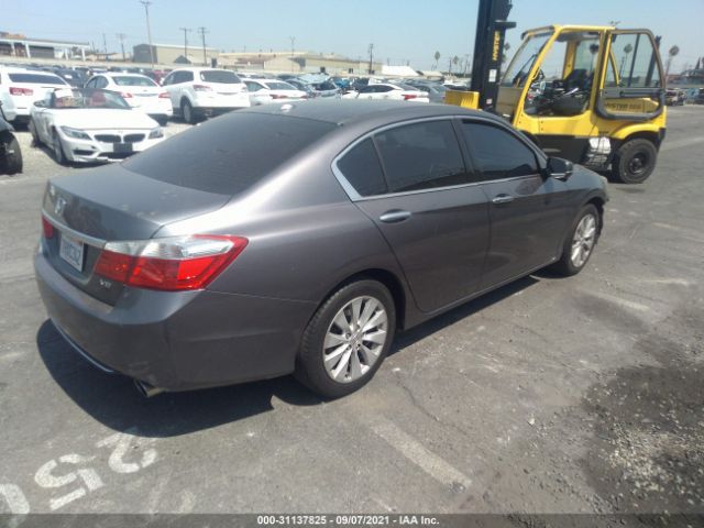 Photo 3 VIN: 1HGCR3F84FA002923 - HONDA ACCORD SEDAN 