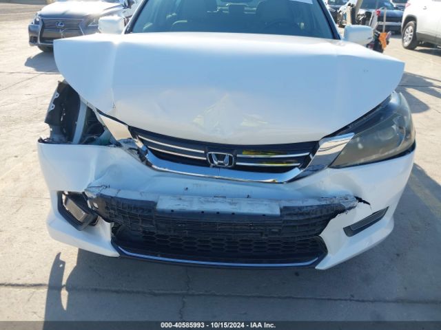 Photo 5 VIN: 1HGCR3F84FA014635 - HONDA ACCORD 