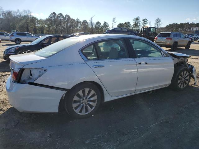 Photo 2 VIN: 1HGCR3F84FA024663 - HONDA ACCORD 