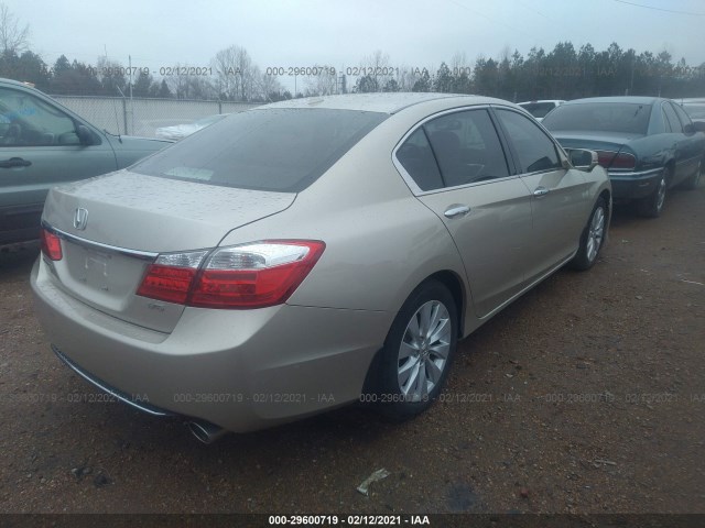 Photo 3 VIN: 1HGCR3F84FA032164 - HONDA ACCORD SEDAN 