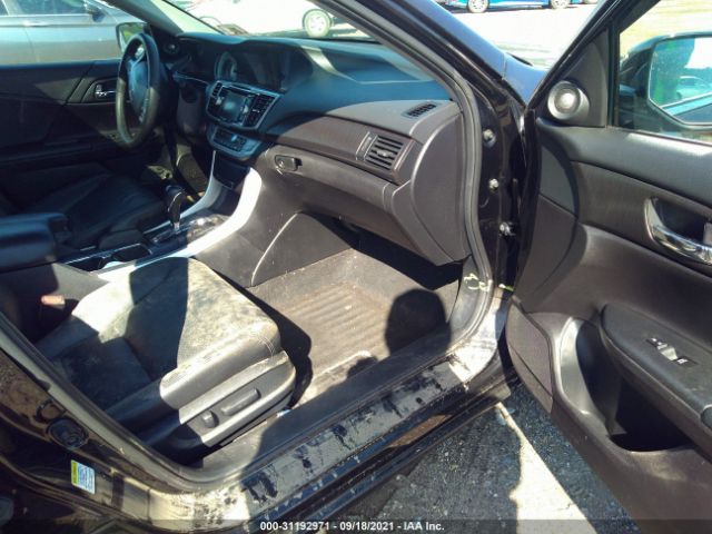 Photo 4 VIN: 1HGCR3F84FA037011 - HONDA ACCORD SEDAN 