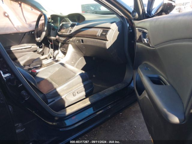 Photo 4 VIN: 1HGCR3F84GA001420 - HONDA ACCORD 