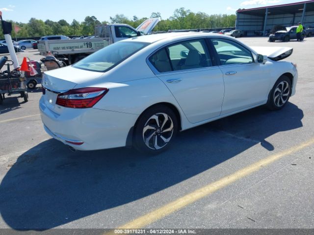 Photo 3 VIN: 1HGCR3F84HA017375 - HONDA ACCORD 